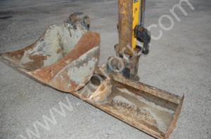 Гусеничный экскаватор JCB 8080 ZTS