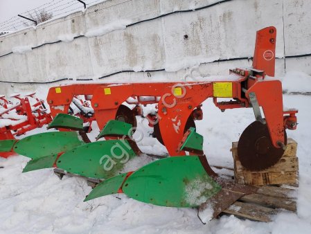 Трехкорпусной навесной плуг Toyonoki PV173