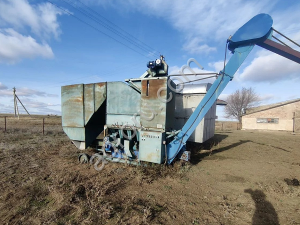 Зерноочистительная машина КЛАСС-20 МС-10П самоходная