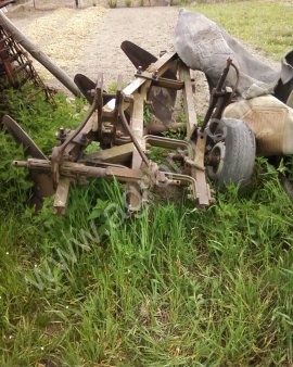 Плуг ПЛН 3-35 изготовитель СССР