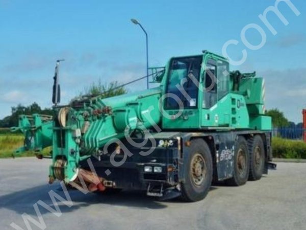 Кран DEMAG AC-40