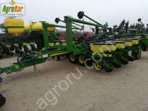 Сеялка точного высева пневматическая JOHN DEERE 1780