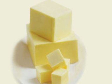 Казахстан из-за дефицита сырья не может обеспечить население сыром и маслом