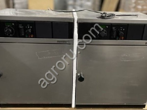 Термошкаф Memmert BM400