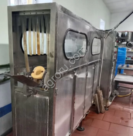 Автомат для розлива воды QGF-150