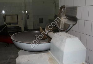 Куттер 120л
