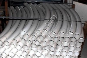 Колено (угол поворотный) из материала Novicor, 45 для трубы 90 мм