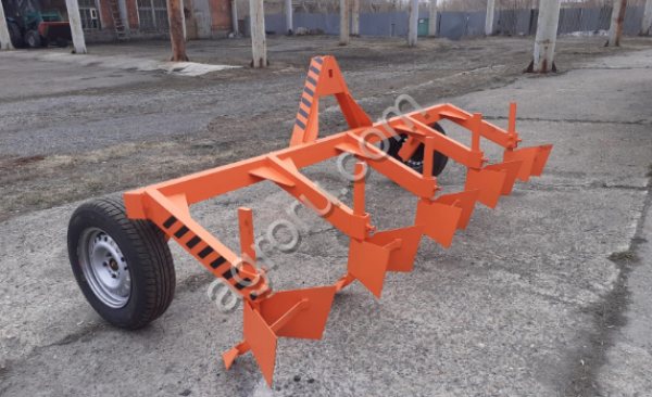 Плуг окучник ПО-5