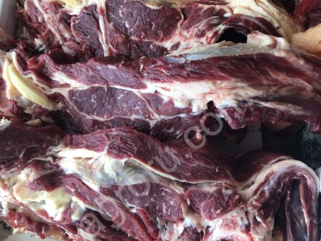 Говядина безкостка кусковая охлажденная