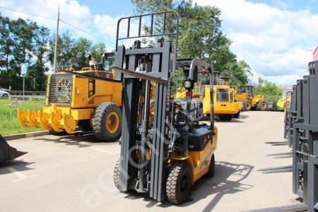 Вилочный автопогрузчик LiuGong CPCD 15