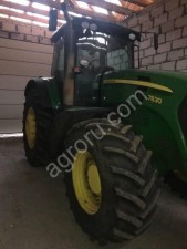 John Deere 7830