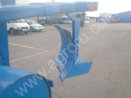 Плуг ПСКу-4 для мтз 1221