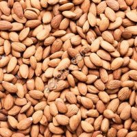 Грецкие орехи, кешью и миндальные орехи