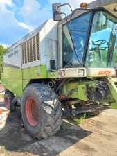 Комбайн Claas Mega 370