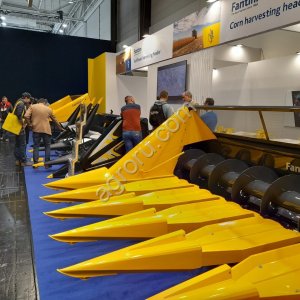 Жатка для уборки подсолнечника Fantini G3 (G03/GH3) 8 рядков