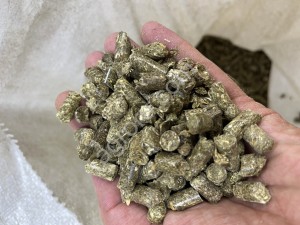 Сено гранулированное эспарцет люцерна разнотравье