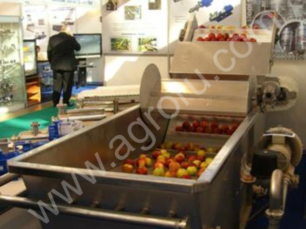 Вентиляторная моечная машина (мойка овощей, фруктов и ягод)