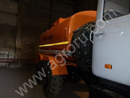 Урал АТЗ-10, АТЗ-12, Топливозаправщик.