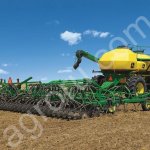 Посевной комплекс John Deere 1820 с прицепом 1910