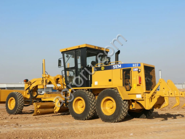 Автогрейдер SEM 922 AWD