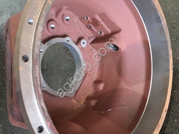 Корпус т-150 к муфты сцепления под двигатель ямз