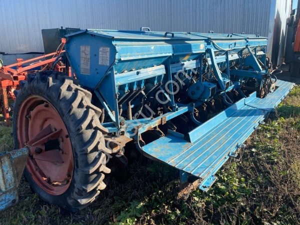 Сеялка зерновая сз-5,4