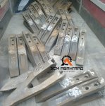 Зуб ковша кривой на ЭКГ-5 (1085.52.06)