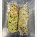 Куриный рулет в маринаде с ветчиной и сыром.
