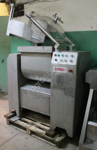 Фаршемешалка вакуумная TECMAQ 150 литров с механизмом загрузки