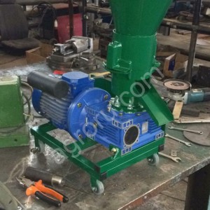 Мини гранулятор 220В