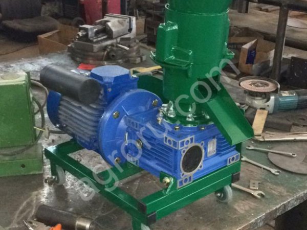 Мини гранулятор 220В