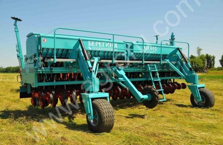 Посевной агрегат «Берегиня» АП-652