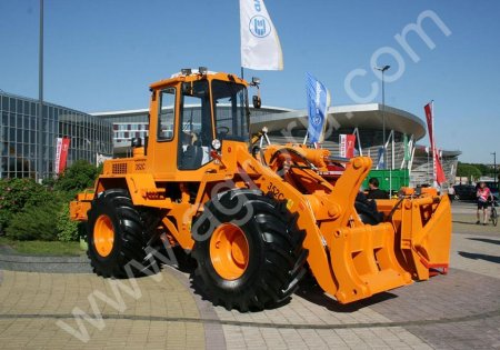 Погрузчик универсальный Амкодор 352С