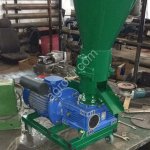 Мини гранулятор кормов