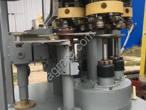 Закаточная машина Б4-КЗК-79