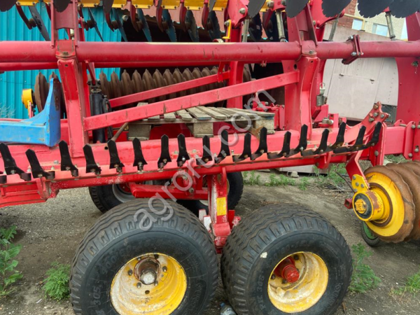 Дисковый культиватор Vaderstad carrier 820