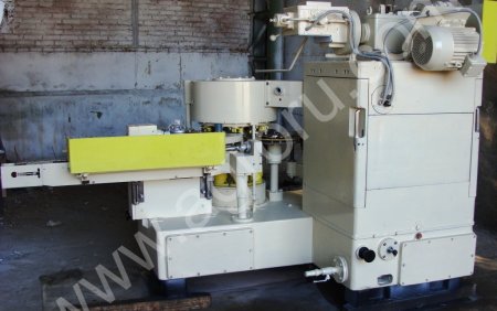 Вакуумные закаточные автоматические машины Б4-КЗК-84 как новые так и после капитального ремонта