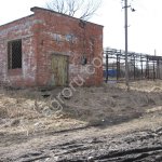 Здание под восстановление в большом благоустроенном селе
