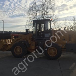 Фронтальный погрузчик Lonking LG833N Карьерного типа