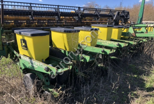 Сеялка John Deere MaxEmergePlus