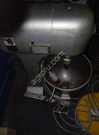 Миксер планетарный