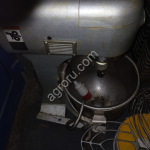 Миксер планетарный