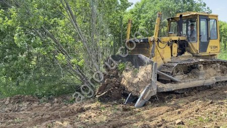 Расчистка полей под посевные работы!