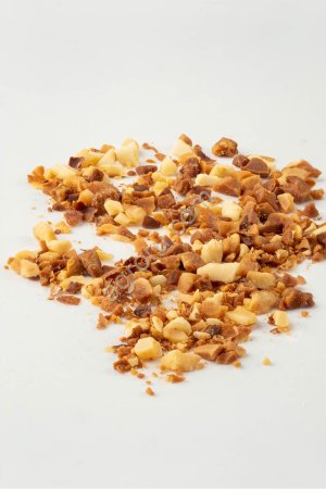 Абрикосовая косточка дробленая для кондитеров