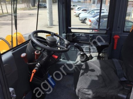 погрузчик HZM 933