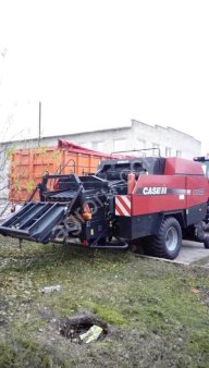 Пресс подборщик Case LBX431S