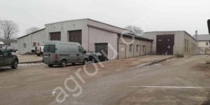 Грузовой автосервис с площадкой