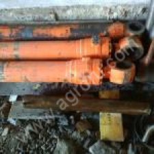 гидроцилиндры на экскаватор хитачи zx330-3