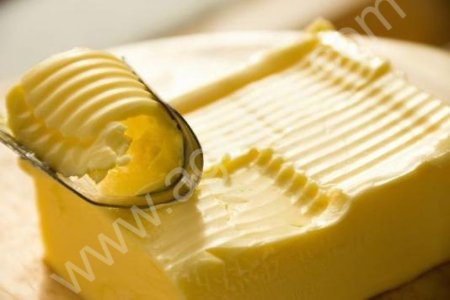 Масло сливочное 82.5% -357 руб