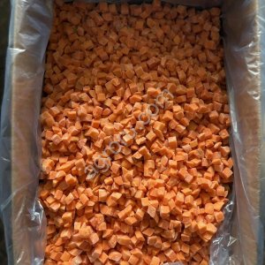 Морковь замороженная кубик 10 на 10